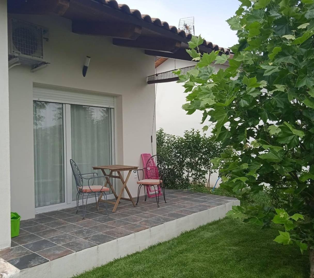Casita Independiente Con Jardin Cercedilla Εξωτερικό φωτογραφία