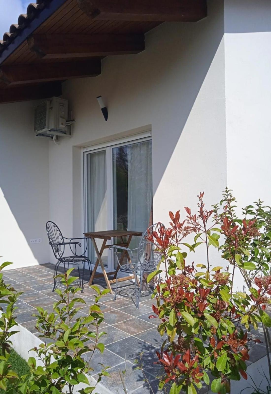 Casita Independiente Con Jardin Cercedilla Εξωτερικό φωτογραφία